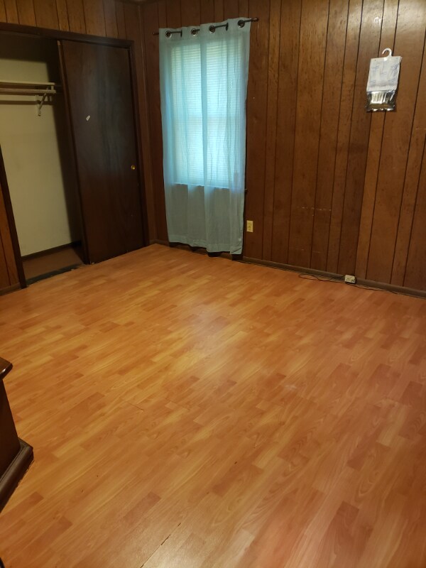 Building Photo - 1602 Ashdale Rd