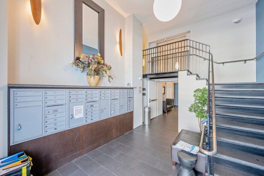 Building Photo - 3801 San Pablo Ave