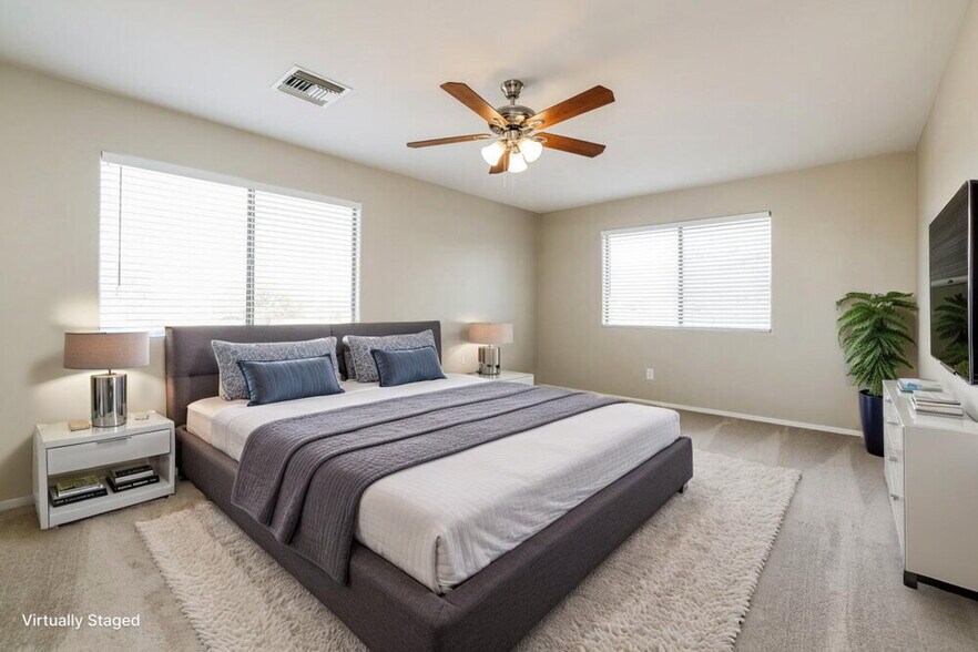 Building Photo - 6755 S Via Molino De Viento