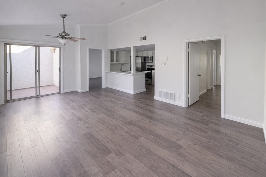 Building Photo - 26212 La Real