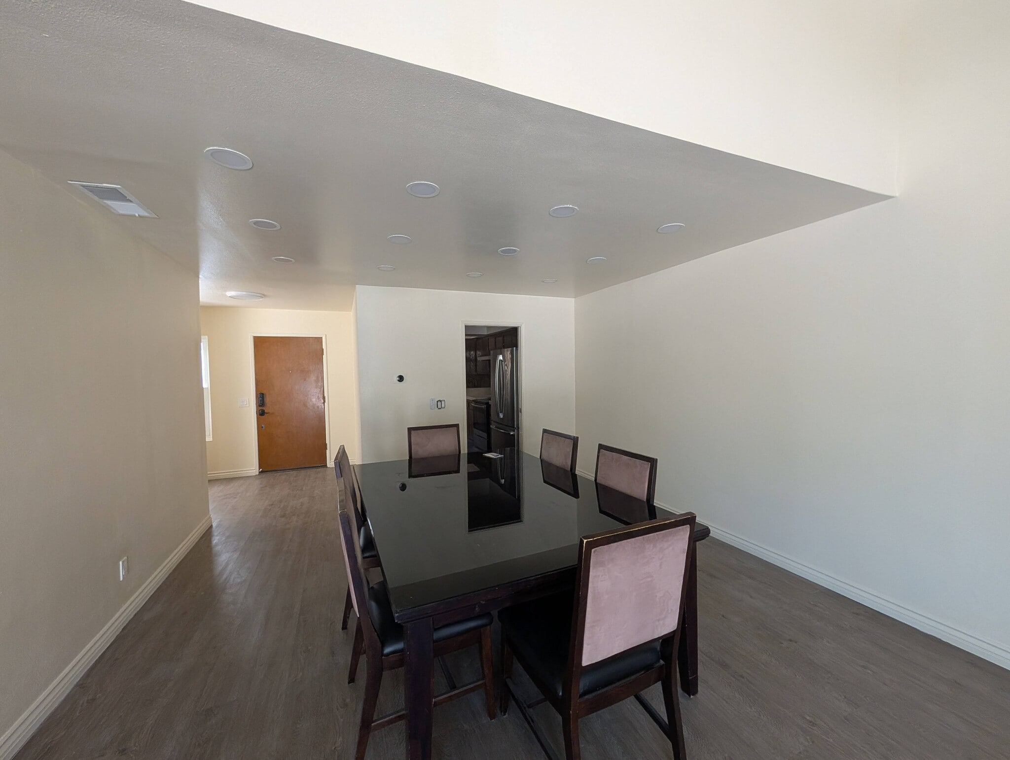 Dining Room - 1419 Poseidon