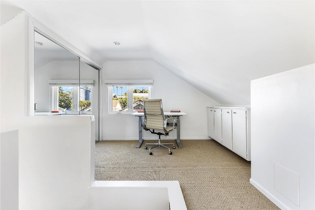 Building Photo - 1510 Linden Ave