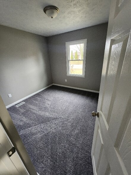 Building Photo - 1146 Morris Ave