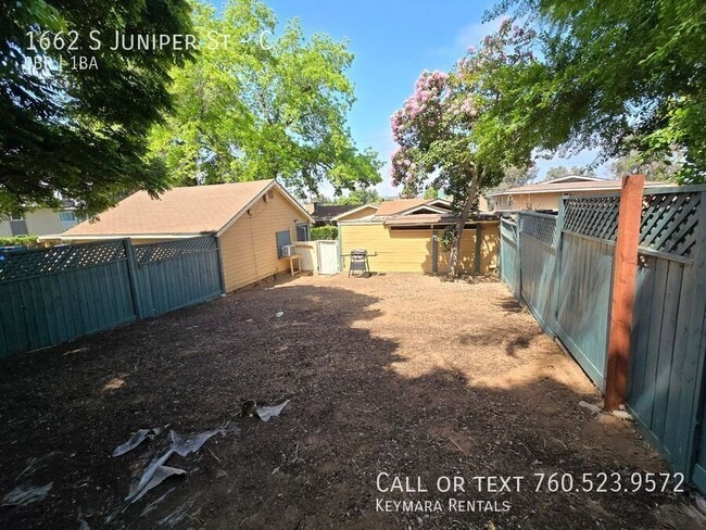 Building Photo - 1662 S Juniper St