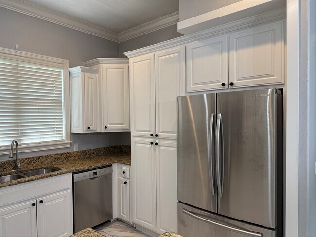 Building Photo - 422 J.T.L Pkwy