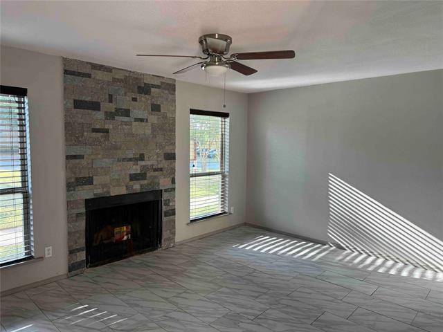 Building Photo - 919 S Weatherred Dr