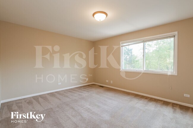 Building Photo - 130 Kevin Ln