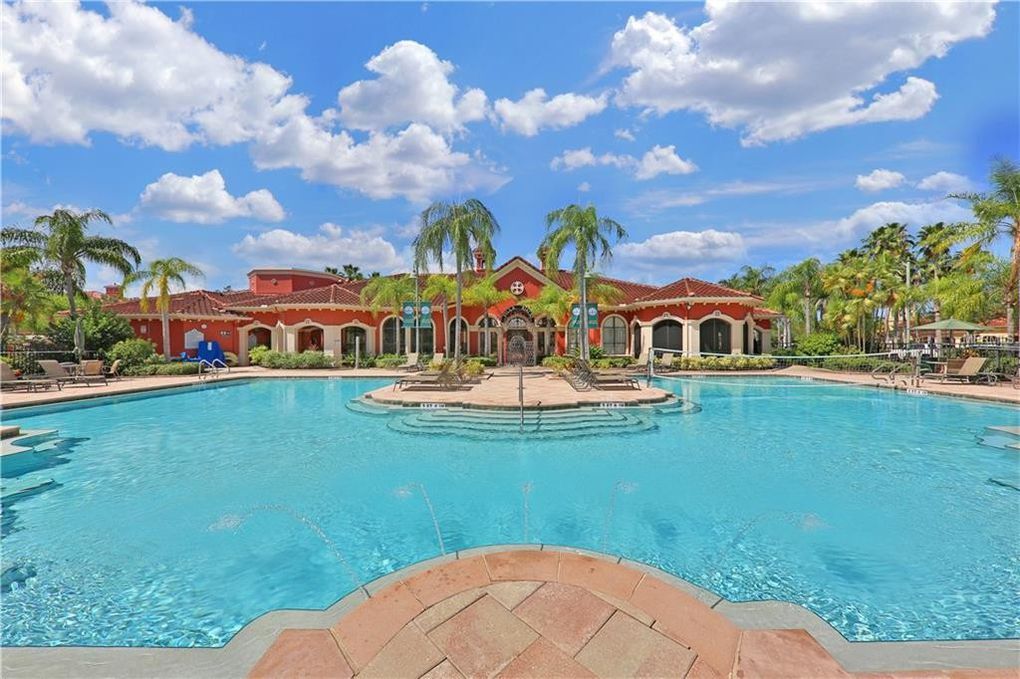 Building Photo - 2755 Via Capri #1235