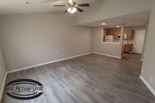 Building Photo - 1521 Typhoon Ct