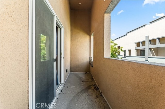 Building Photo - 1528 W Artesia Square