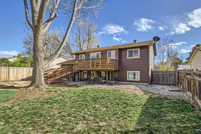 Building Photo - 3830 Pearl Dr