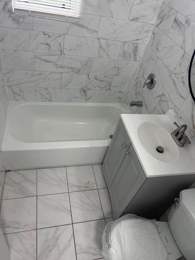 Interior Photo - Fernwood Gardens