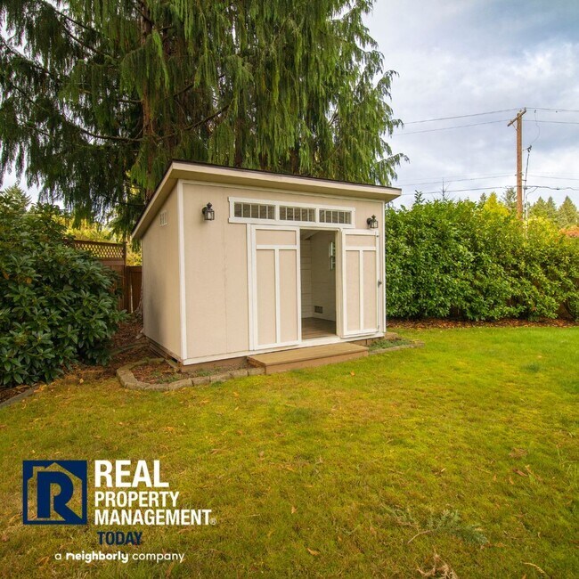 Building Photo - Remodeled Rambler In Gem Heights neighborh...