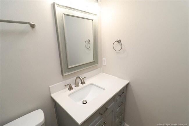 Building Photo - 114 Windward Ct