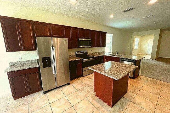 Building Photo - 17520 Butterfly Pea Ct