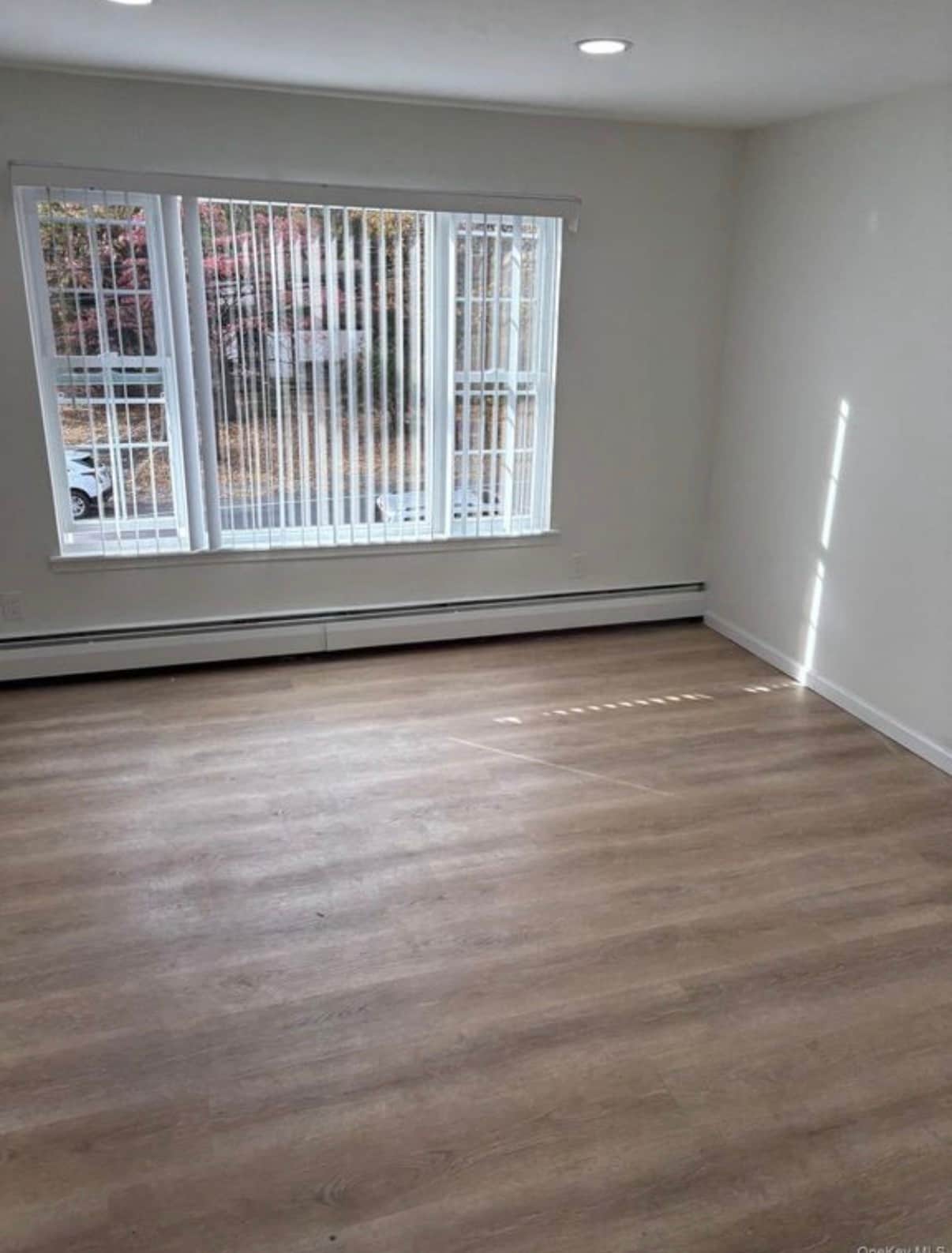 Building Photo - 160 McKay Rd