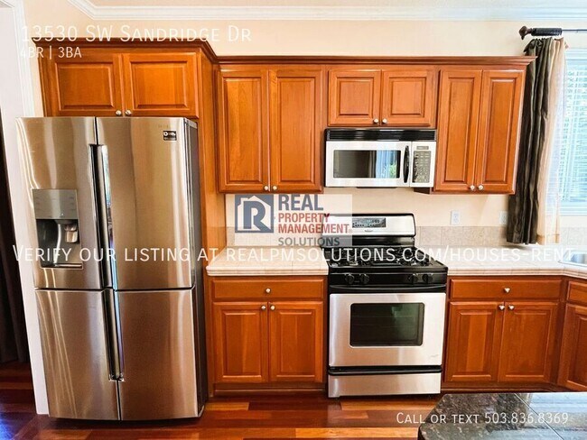 Building Photo - 13530 SW Sandridge Dr