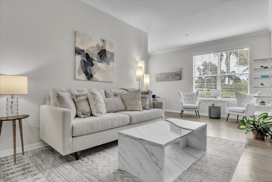 Building Photo - Marigot Bay