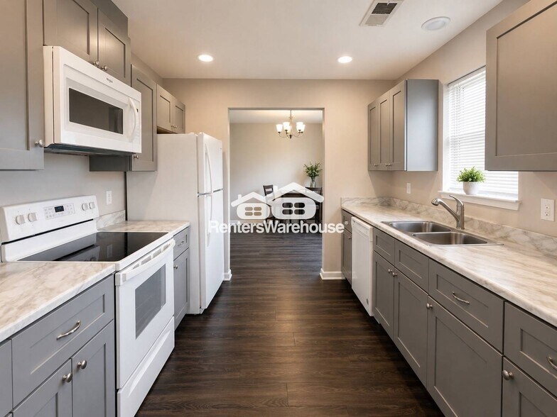 Building Photo - 953 6th Way