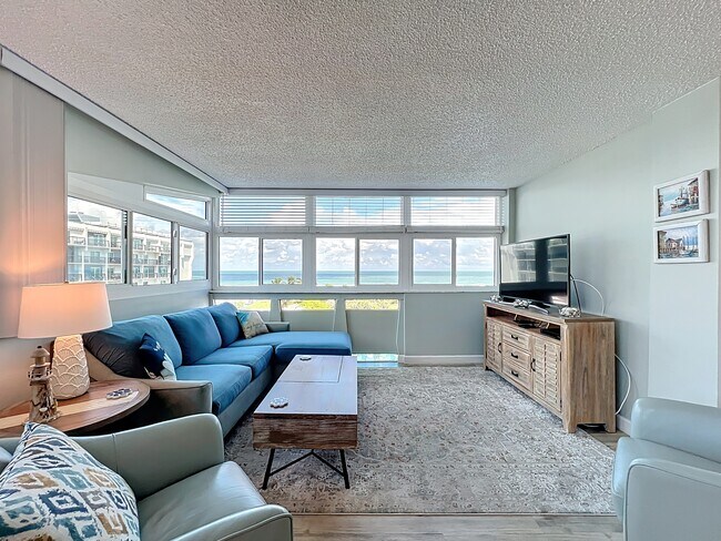 Building Photo - 2020 N Atlantic Ave