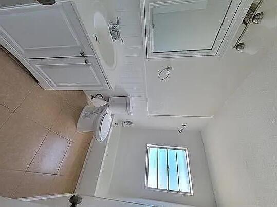 Building Photo - 125 W 17th St