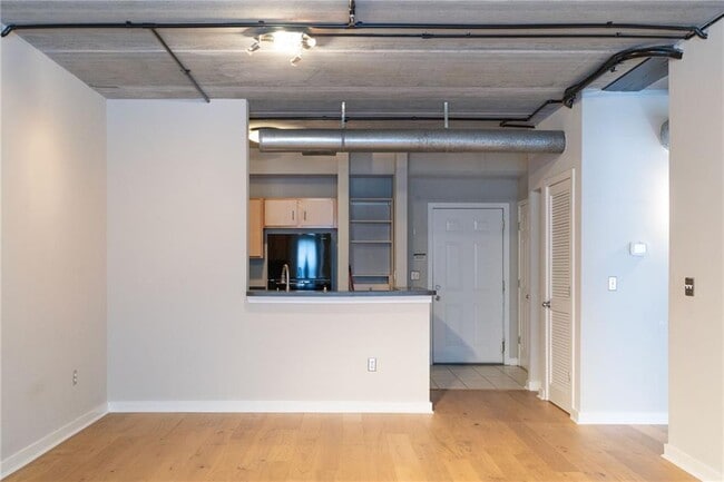 Building Photo - 800 Peachtree St NE