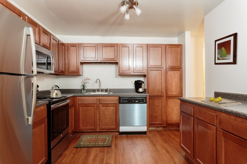 Meadowbrook Apartments 26 Meadowbrook Dr Slingerlands NY 12159