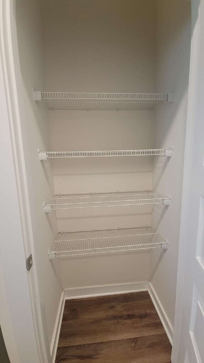 Building Photo - 7203 Chatfield Wy NW