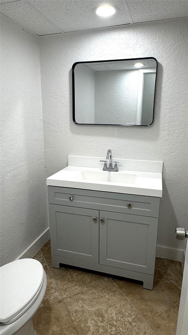 Building Photo - 760 SE 2nd Ave