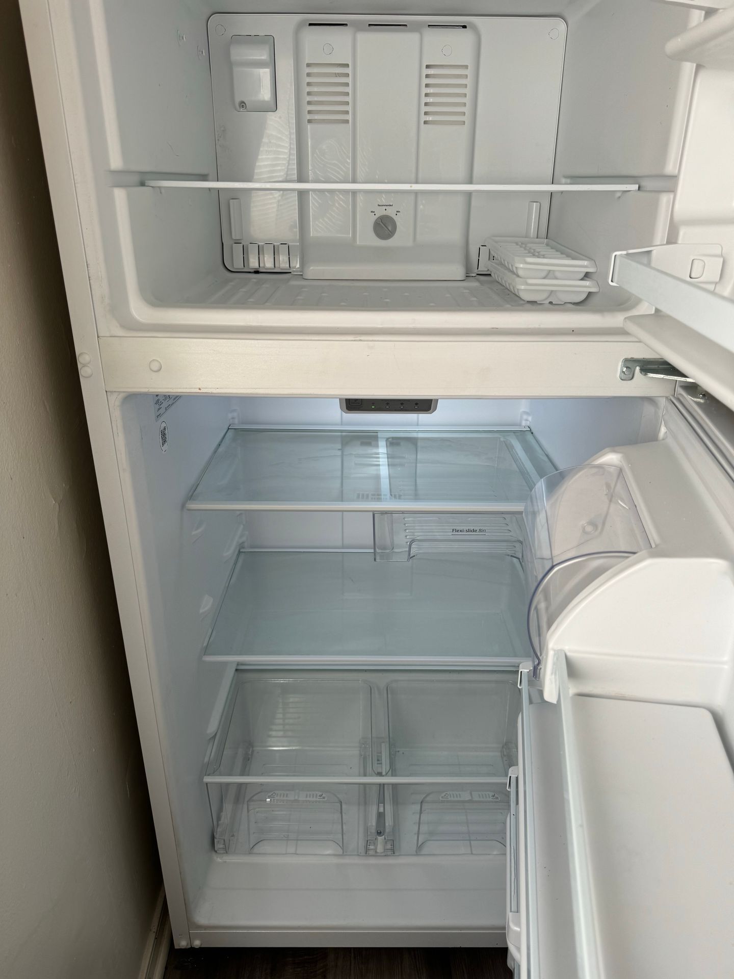 Building Photo - 5828 Stieren Dr