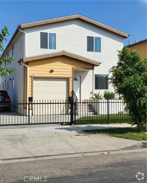 Building Photo - 1351 W 58th St