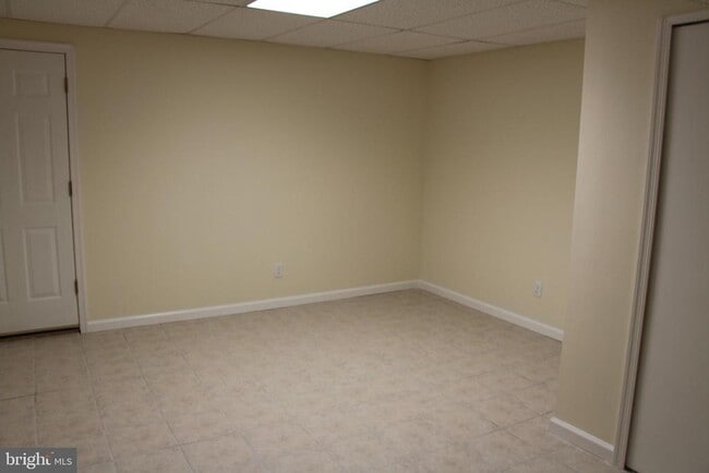 Building Photo - 29606 Skipton Ct