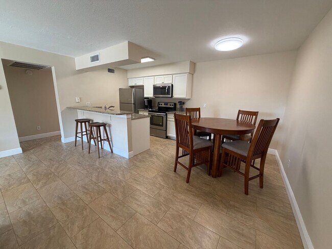 Building Photo - ANNUAL RENTAL - FURNISHED 1 BED / 1 BATH CONDO AT MYSTIC GARDEN