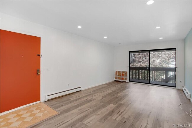Building Photo - 23 Hillside Terrace