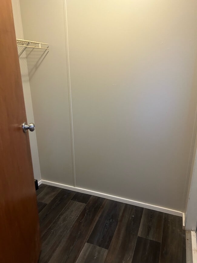 Building Photo - 4058 Veterans Hwy W