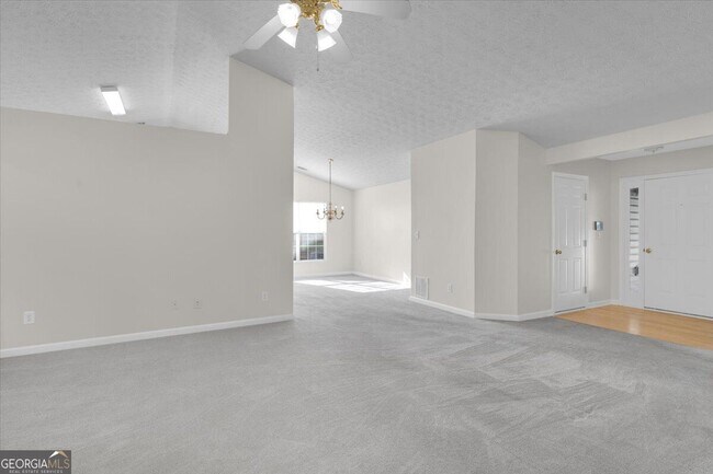 Building Photo - 2343 Cove Lake Way
