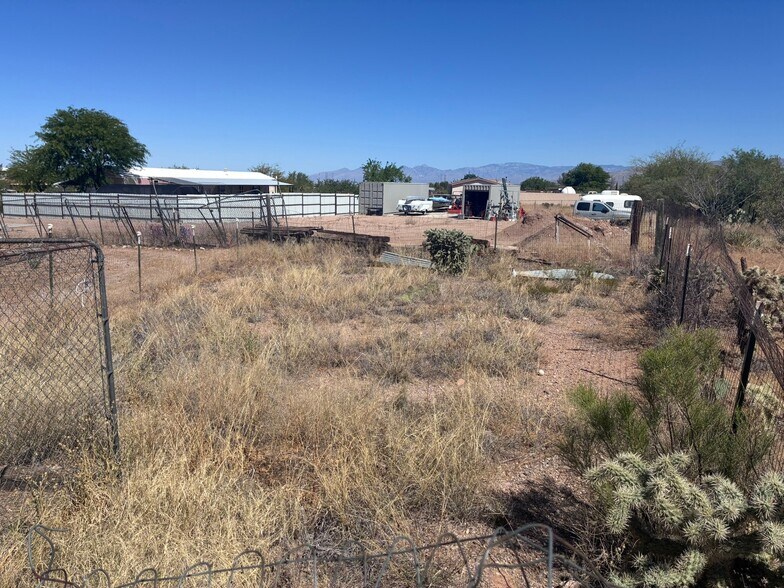 Building Photo - 12725 S Red Horizon Trail