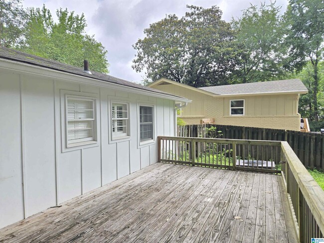 Building Photo - 109 Knoll Crest Dr