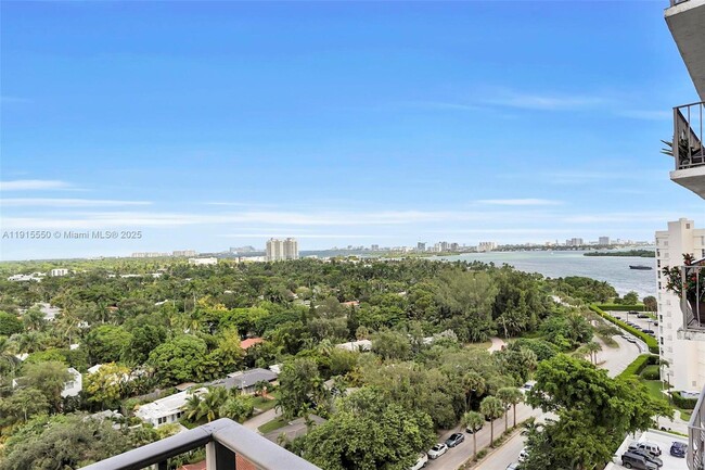 Building Photo - 780 NE 69th St