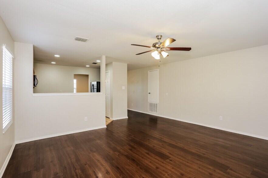 Building Photo - 9108 Penny Ln