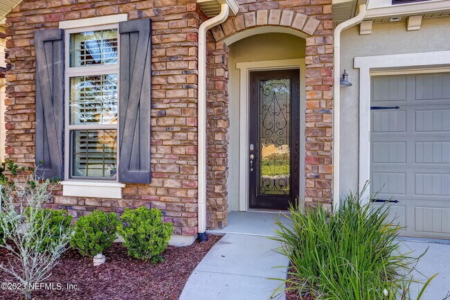 Building Photo - 14909 Venosa Cir