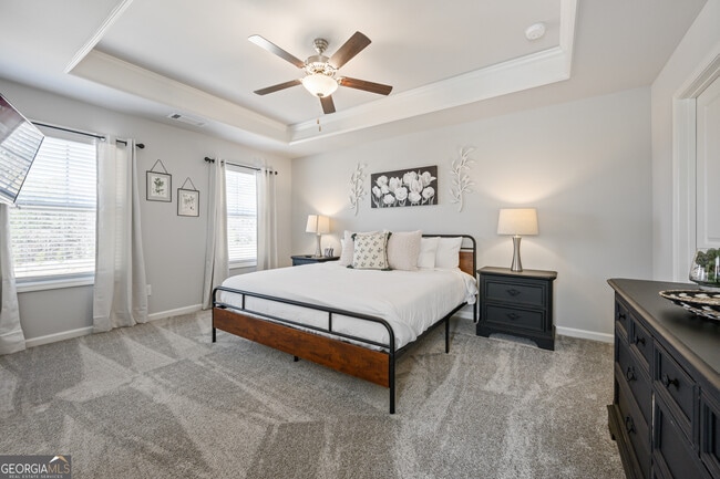 Building Photo - 2059 Pinnacle Walk