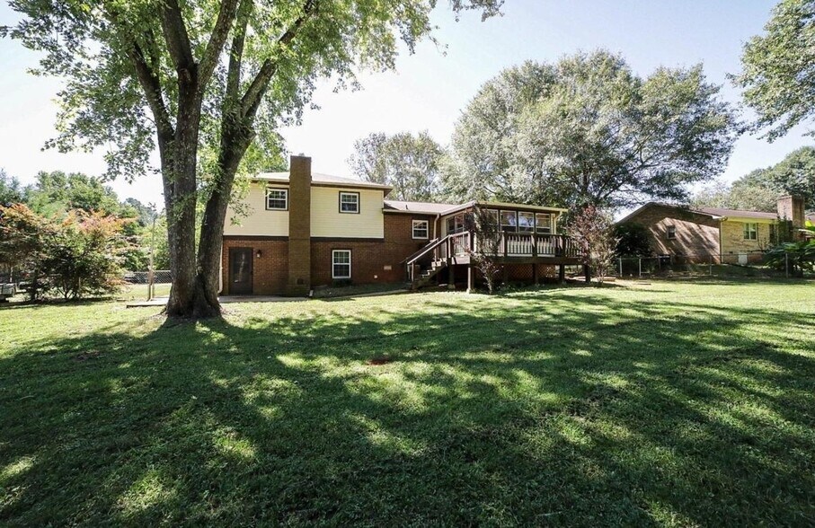 Backyard - 1471 Crooked Creek Rd