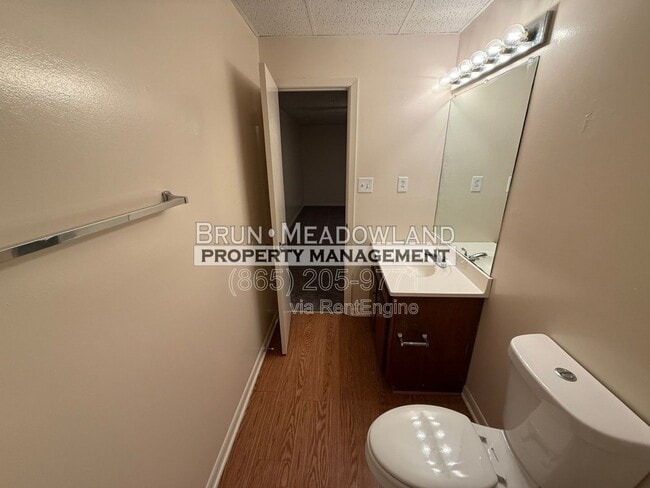 Building Photo - 3610 Kelly Cir