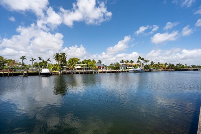 Building Photo - 601 Three Islands Boulevard