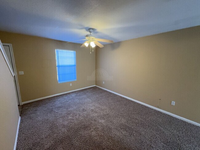 Building Photo - 2814 Cantabrian Dr