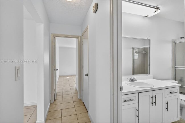 Building Photo - 5331 Belleville Rd