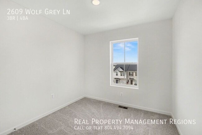 Building Photo - 2609 Wolf Grey Ln