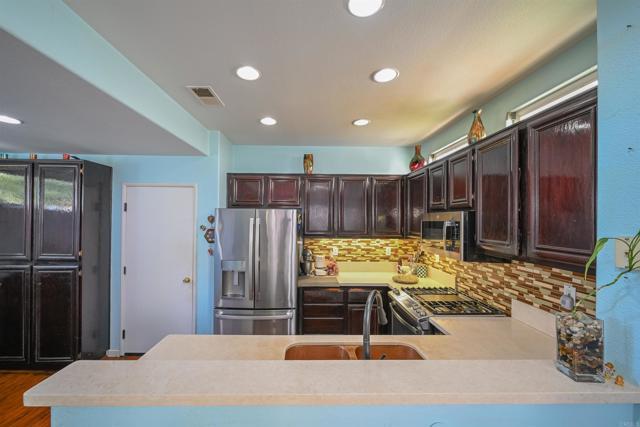 Building Photo - 18861 Caminito Cantilena