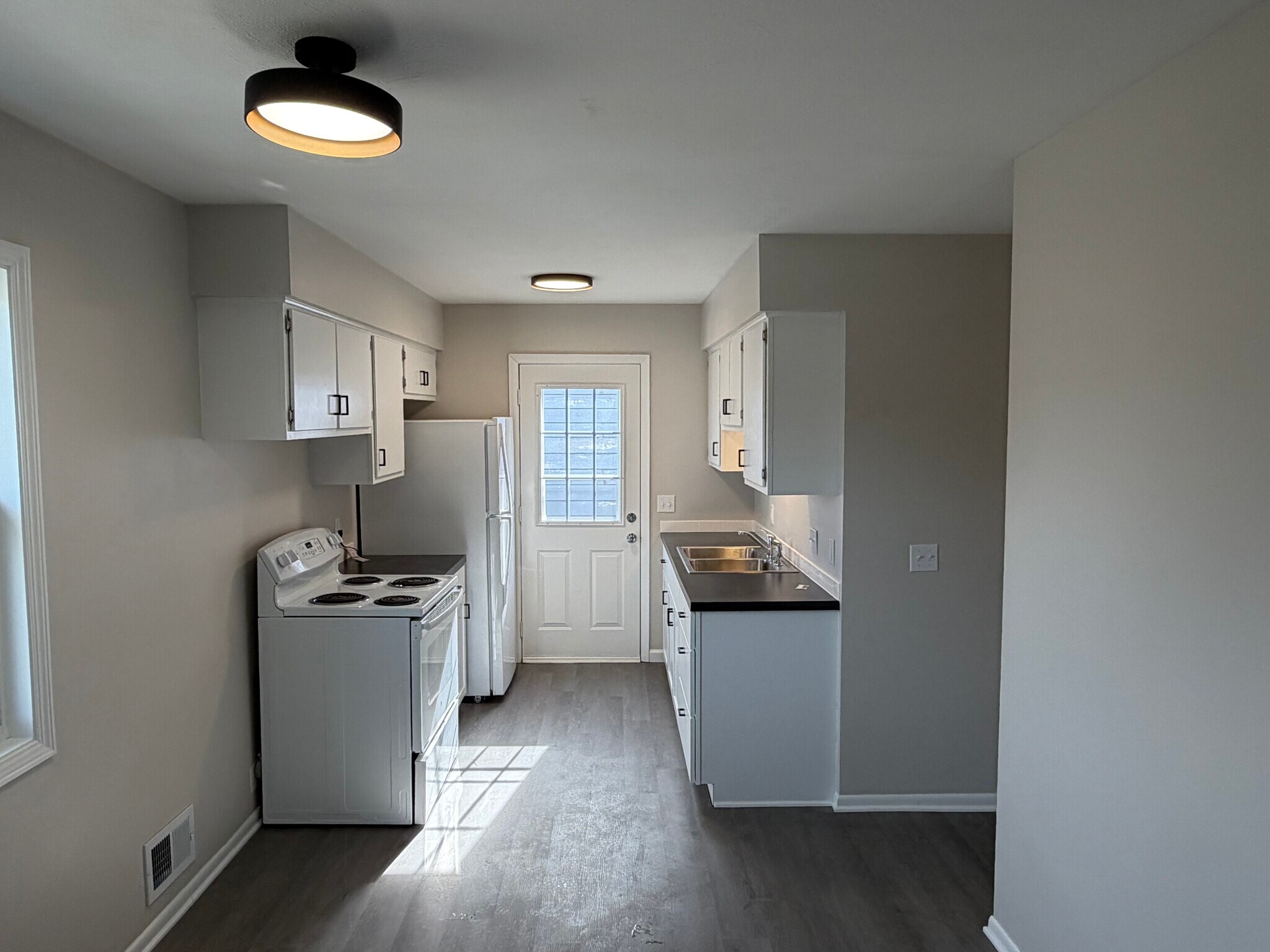 Building Photo - 7524 N 34th St